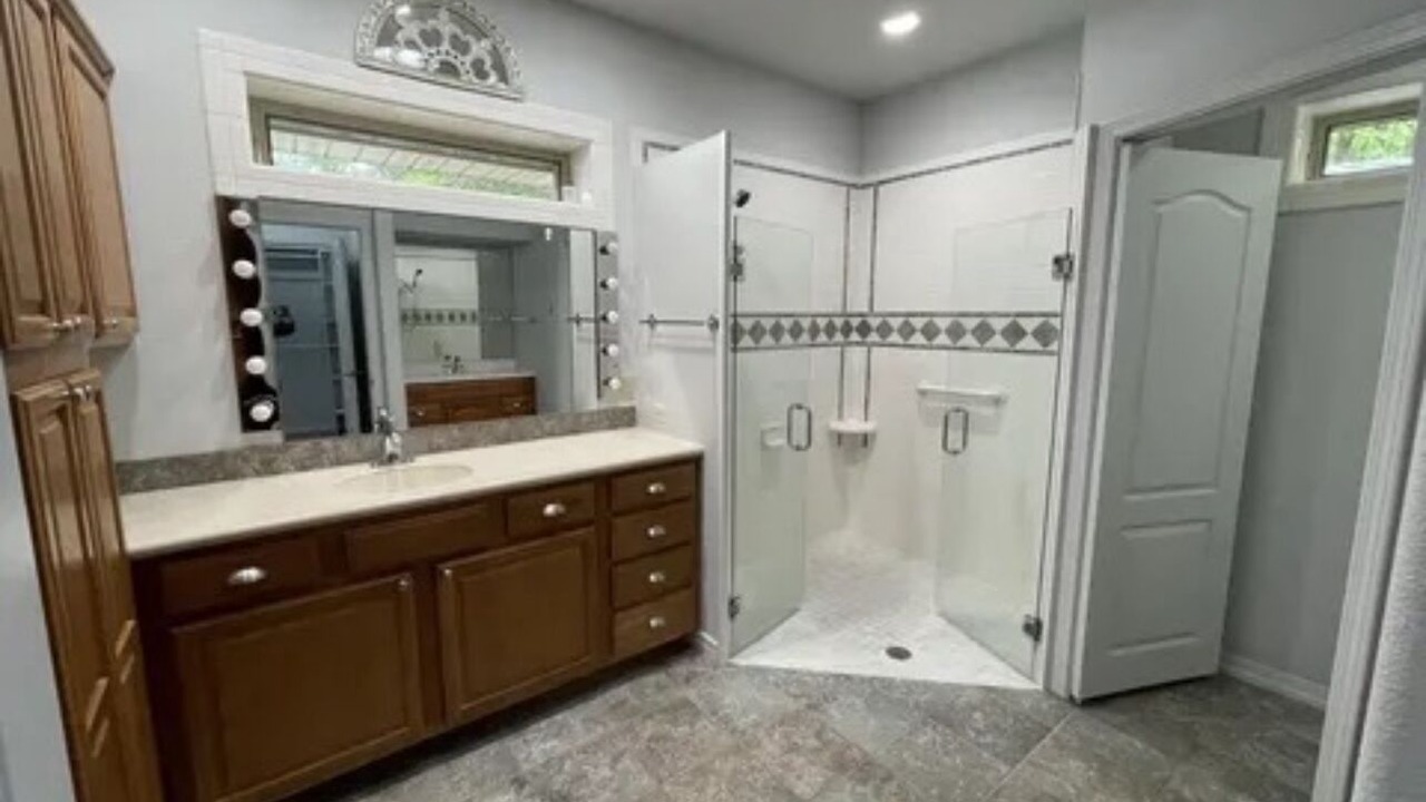 Photo of Bathroom in Waveland