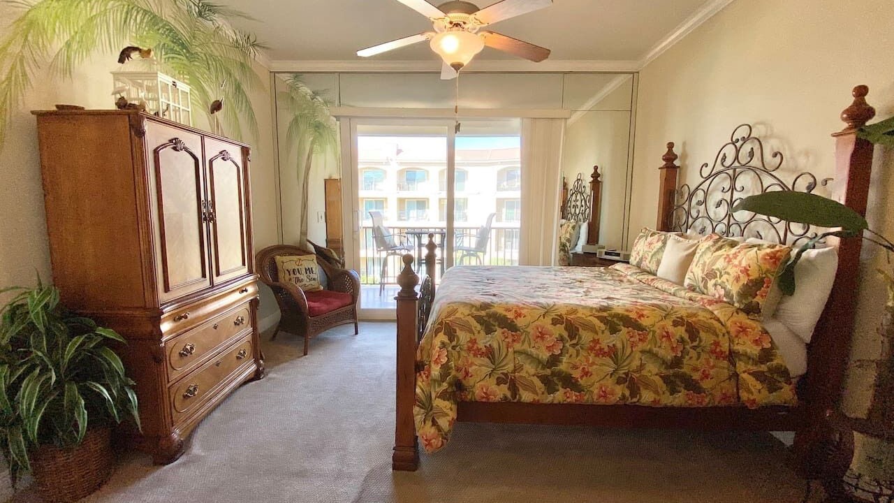 Photo of Bedroom in Henderson Point