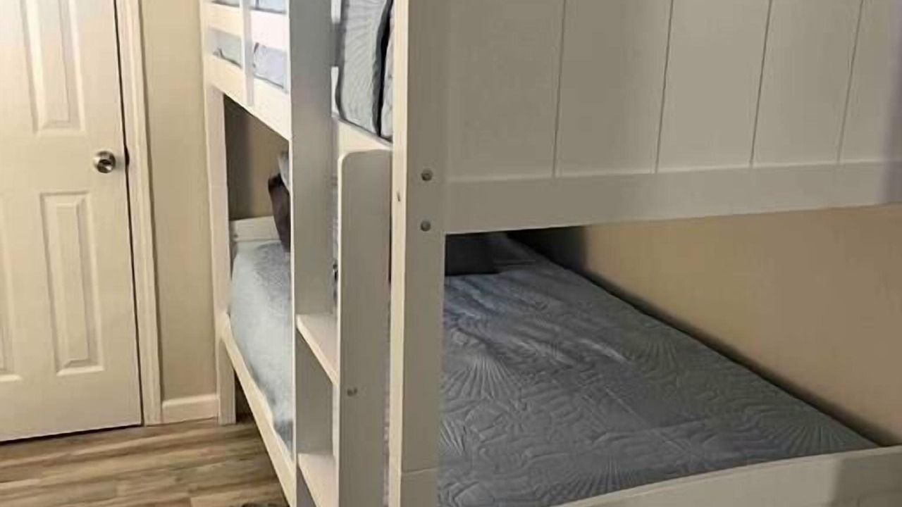 Photo of Bedroom in Grand Bay