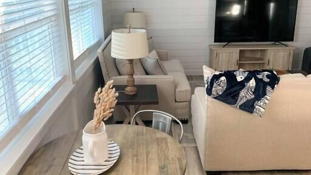 Photo of Livingroom in Sawgrass Pointe