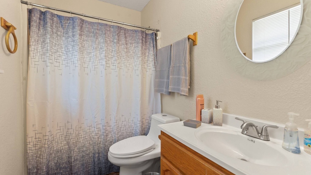 Photo of Bathroom in Diamondhead