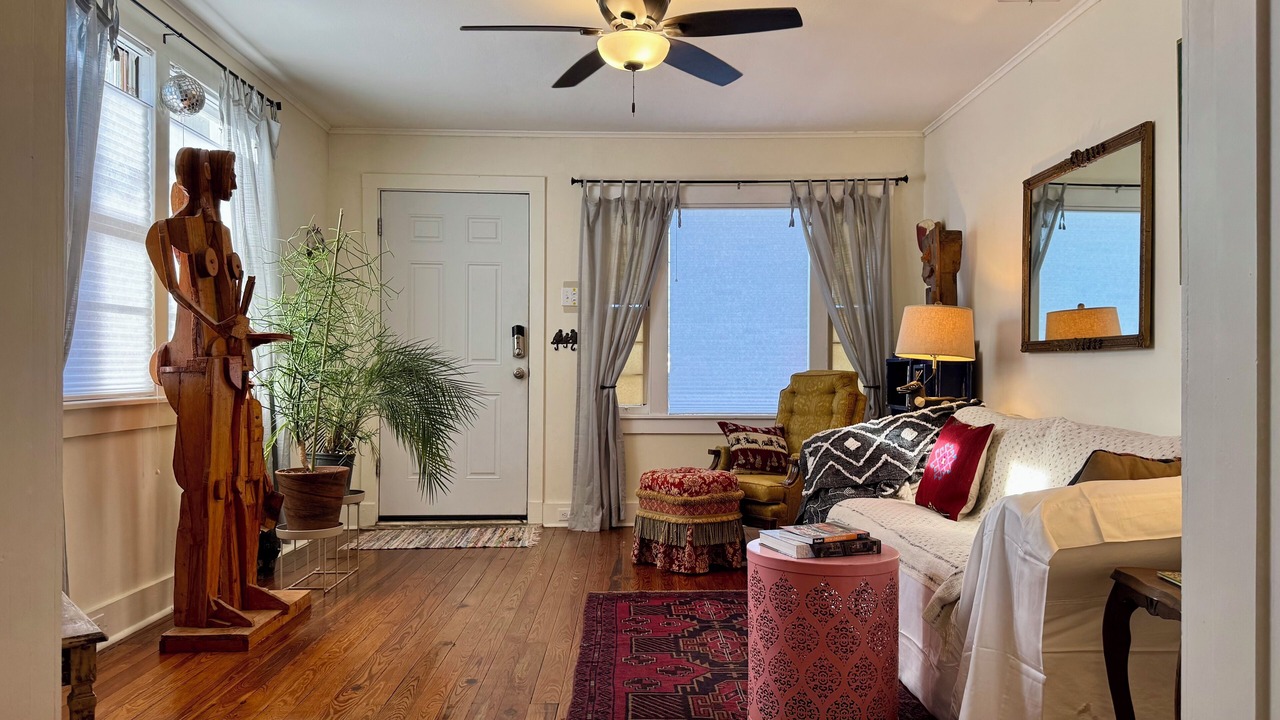 Photo of Livingroom in Fairgrounds