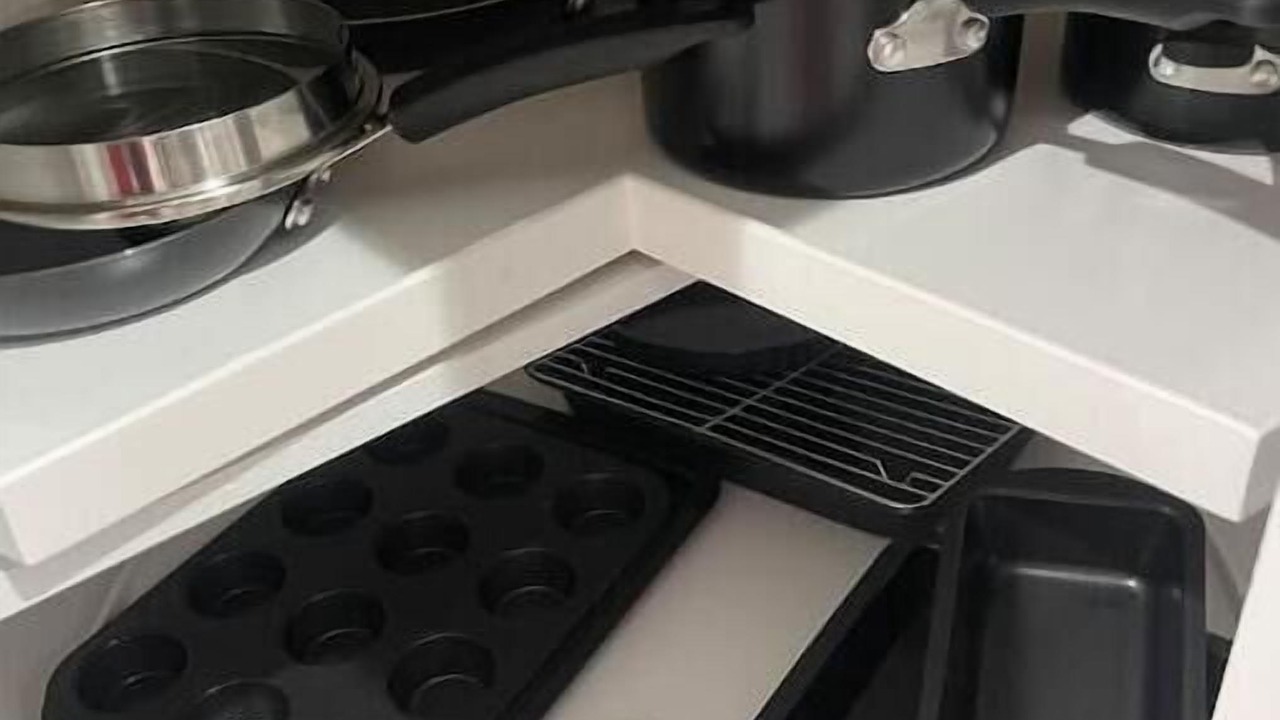 Photo of Kitchen in Kenner - Louis Armstrong International Airport