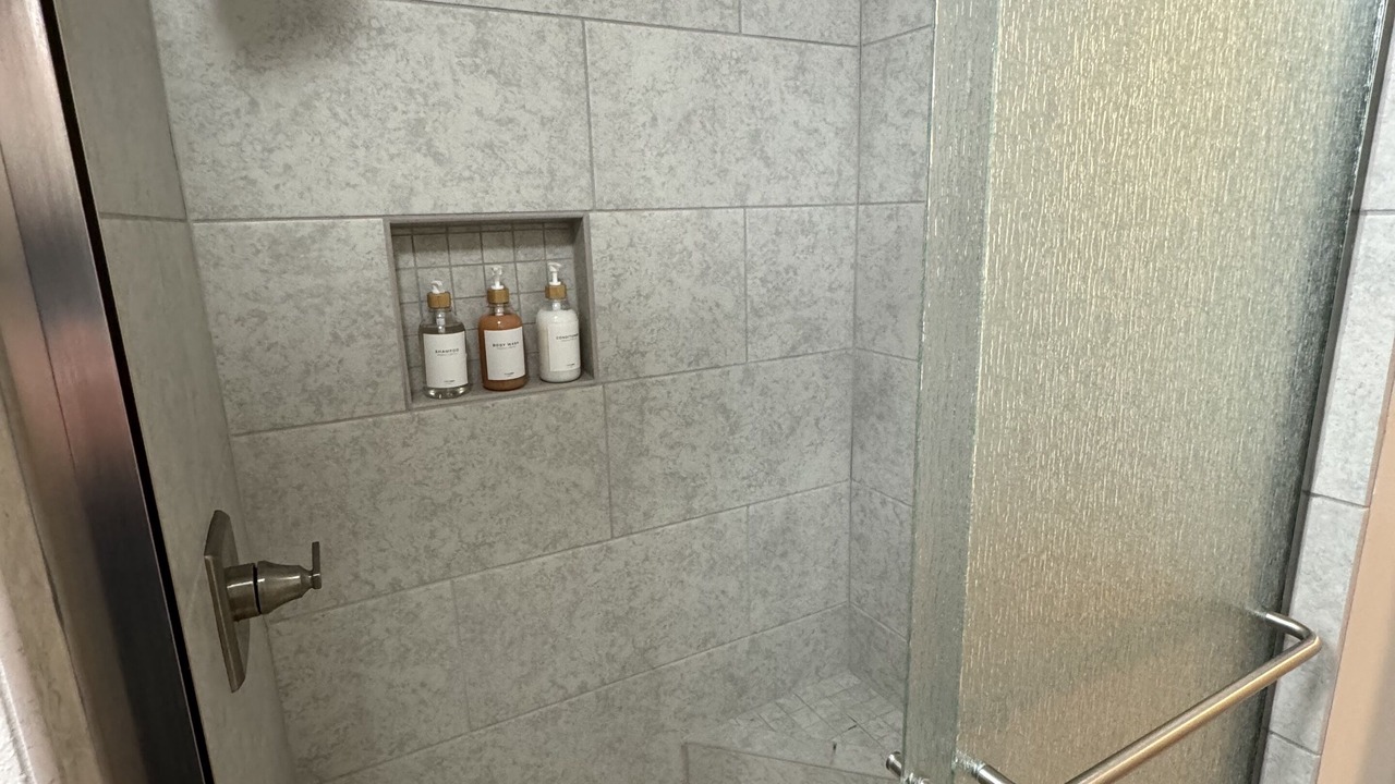 Photo of Bathroom in Mooringsport