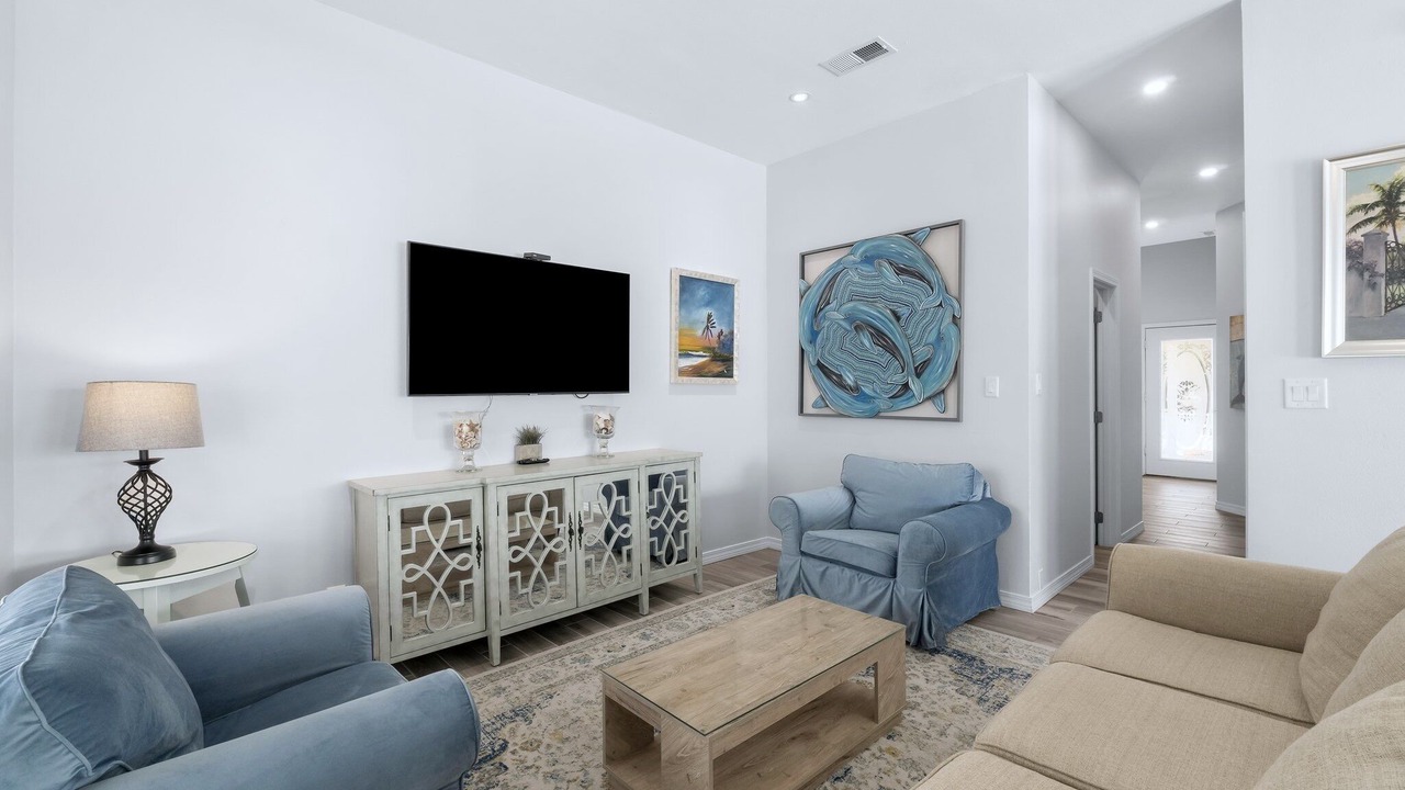 Photo of Bedroom in Crystal Beach