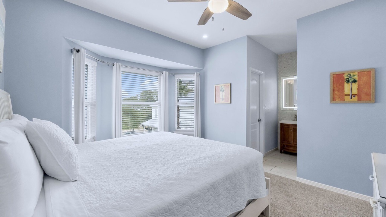 Photo of Bathroom in Crystal Beach