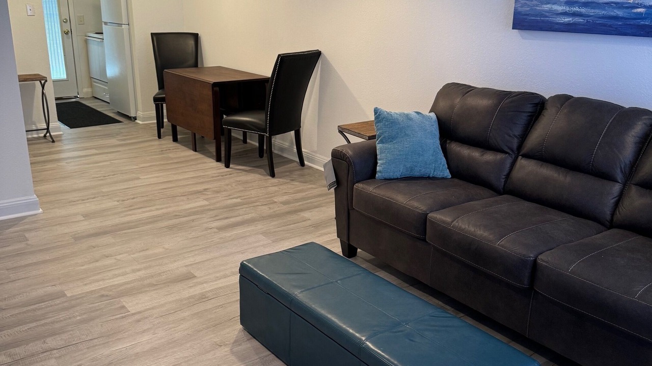 Photo of Livingroom in Gulf Breeze