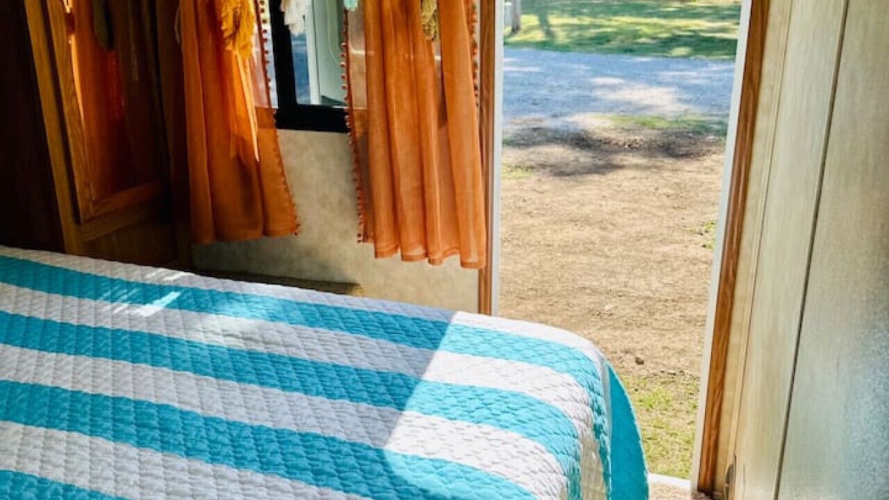 Photo of Bedroom in Redwood
