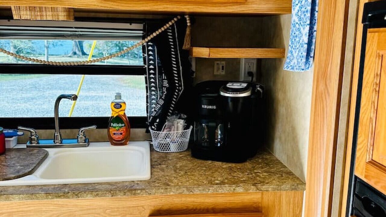 Photo of Kitchen in Redwood
