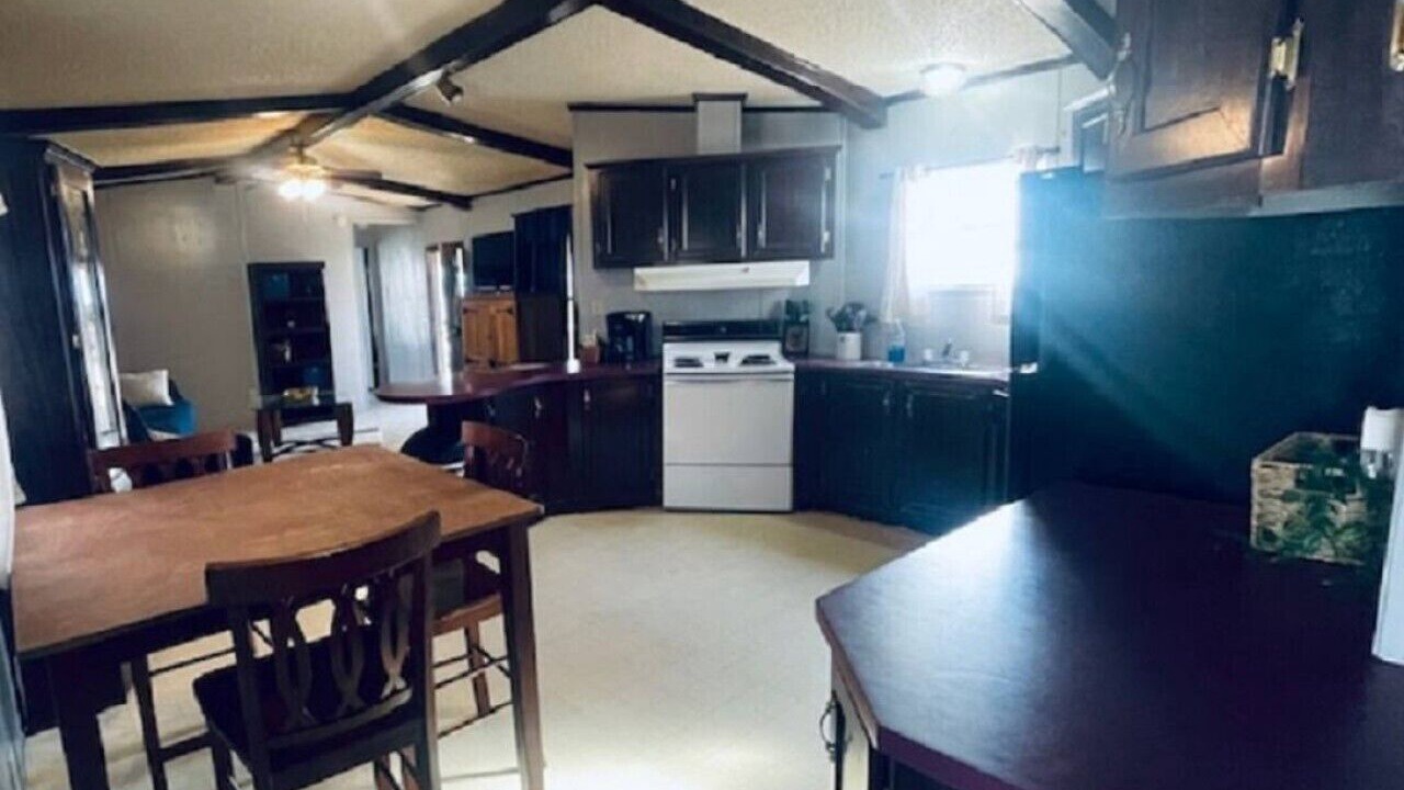 Photo of Kitchen in Redwood
