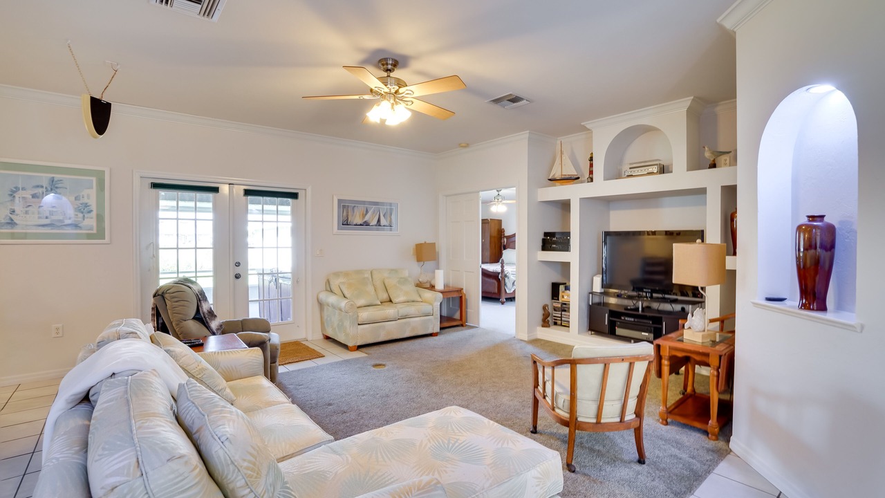 Photo of Livingroom in Sebring