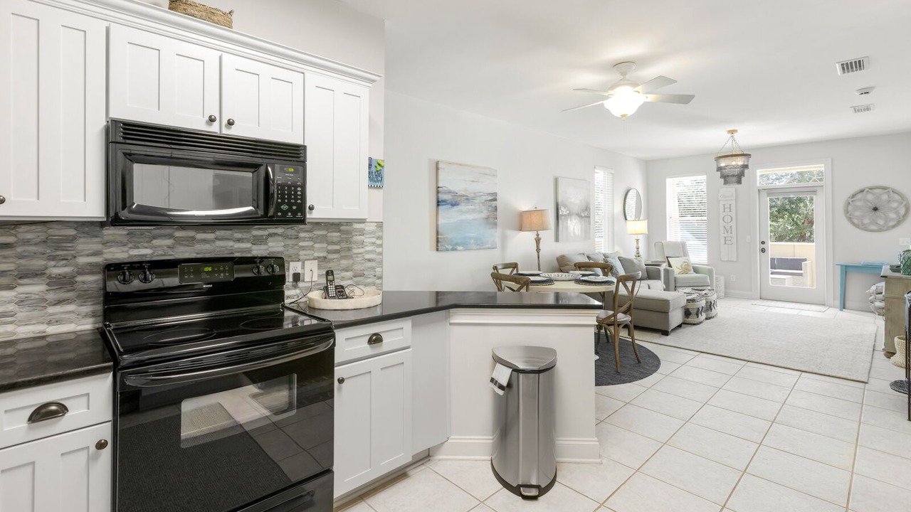 Photo of Kitchen in Dune Allen Beach