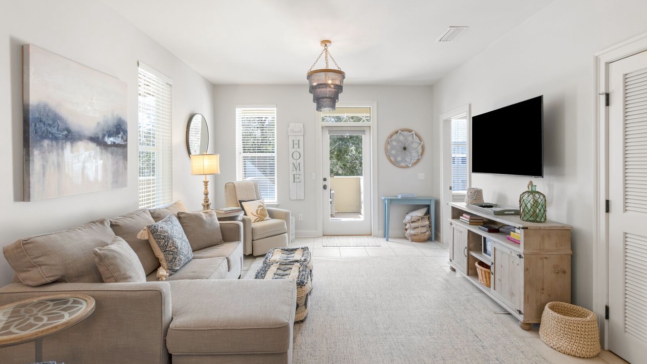 Photo of Livingroom in Dune Allen Beach