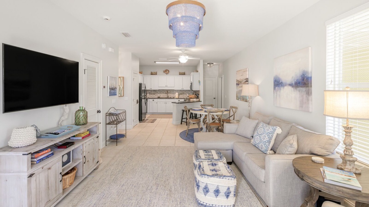 Photo of Livingroom in Dune Allen Beach