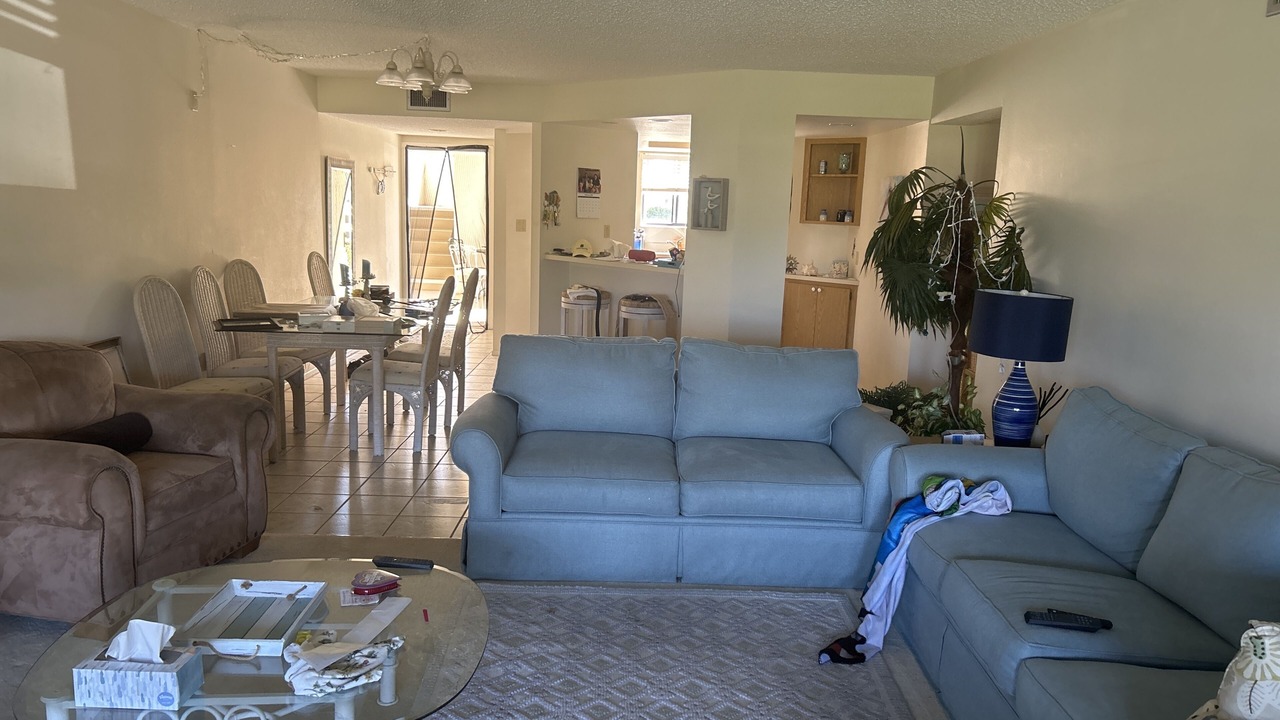 Photo of Livingroom in Burnt Store Marina