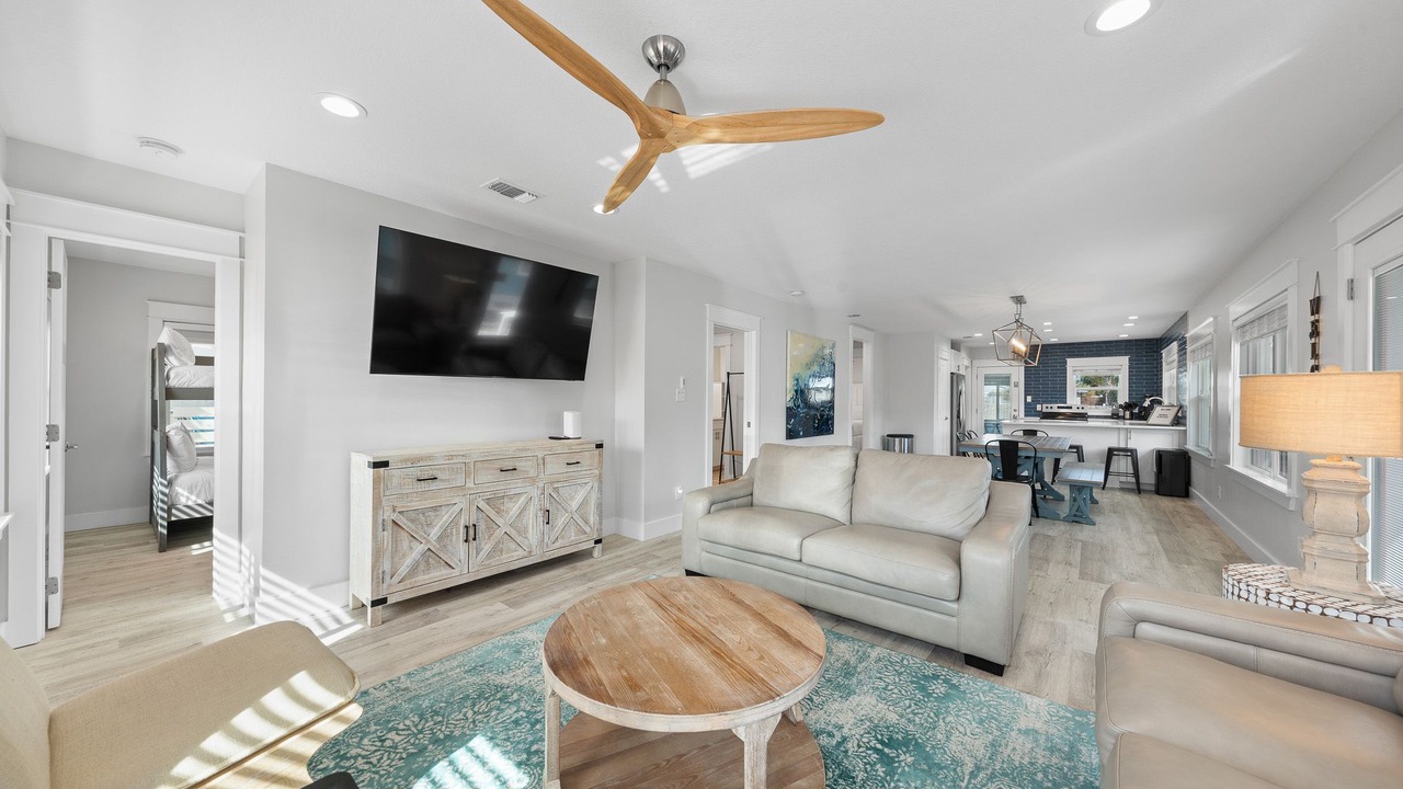 Photo of Livingroom in Kiska Beach
