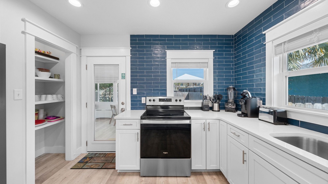 Photo of Kitchen in Kiska Beach