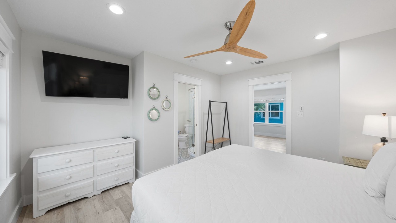 Photo of Bedroom in Kiska Beach
