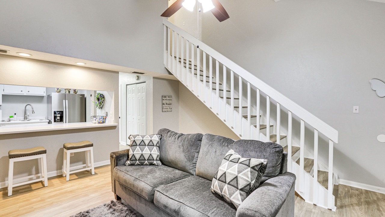 Photo of Livingroom in Tallahassee