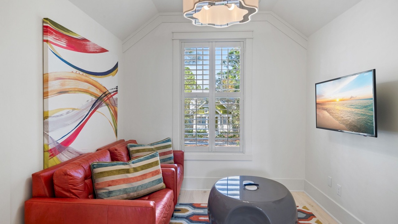 Photo of Livingroom in Forest District