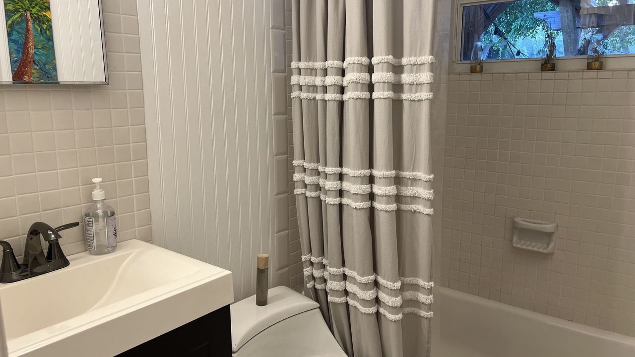 Photo of Bathroom in Sarasota Springs