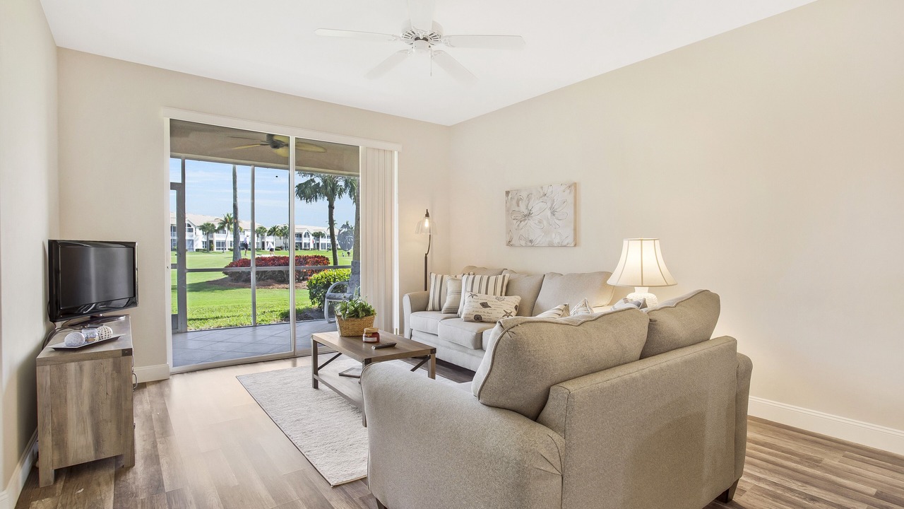 Photo of Livingroom in Tropical Cove