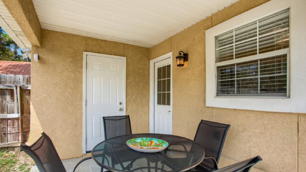 Photo of Outdoor in Thomas Drive