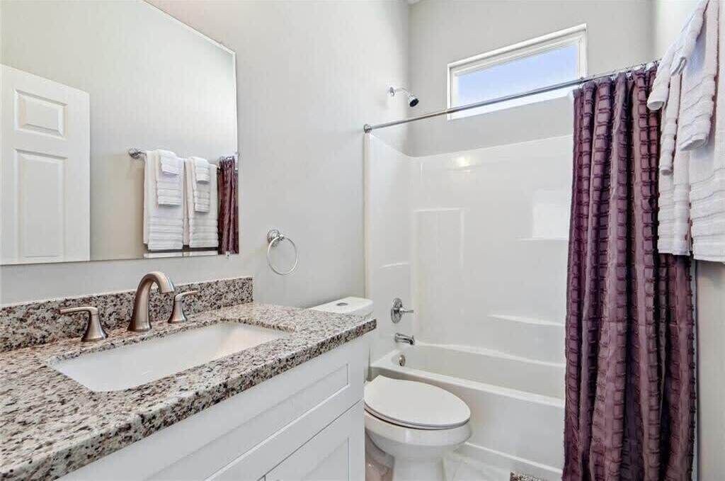 Photo of Bathroom in Mid-City