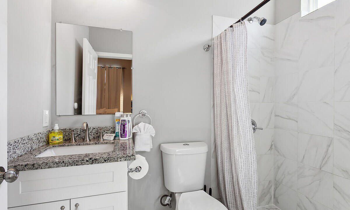 Photo of Bathroom in Mid-City