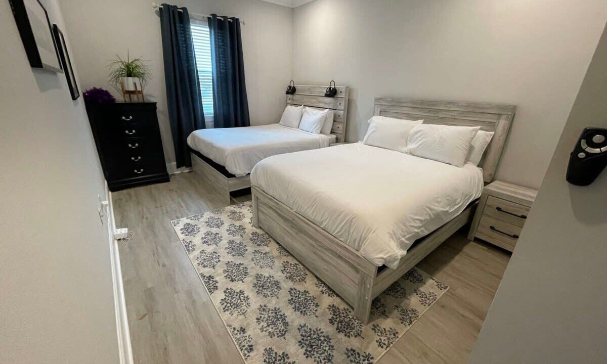 Photo of Bedroom in Mid-City