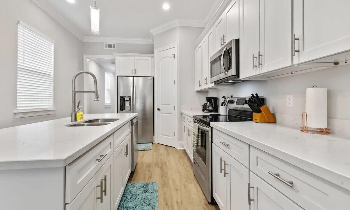 Photo of Kitchen in Mid-City