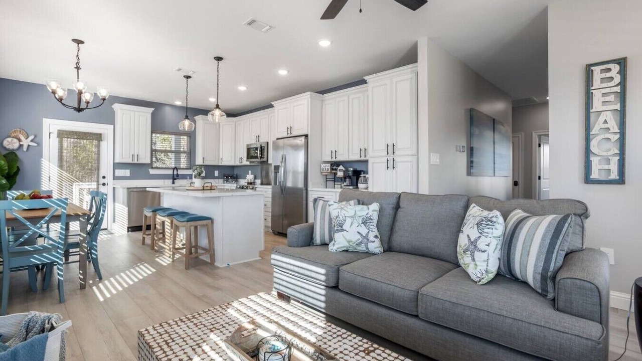 Photo of Livingroom in Biloxi