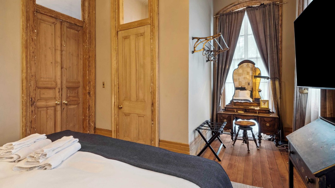 Photo of Bedroom in Faubourg Lafayette