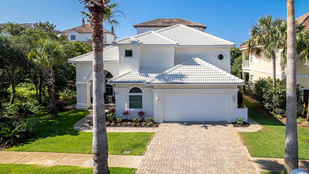 Photo of Others in Avalon Beach Estates