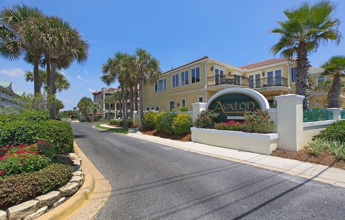 Photo of Others in Avalon Beach Estates