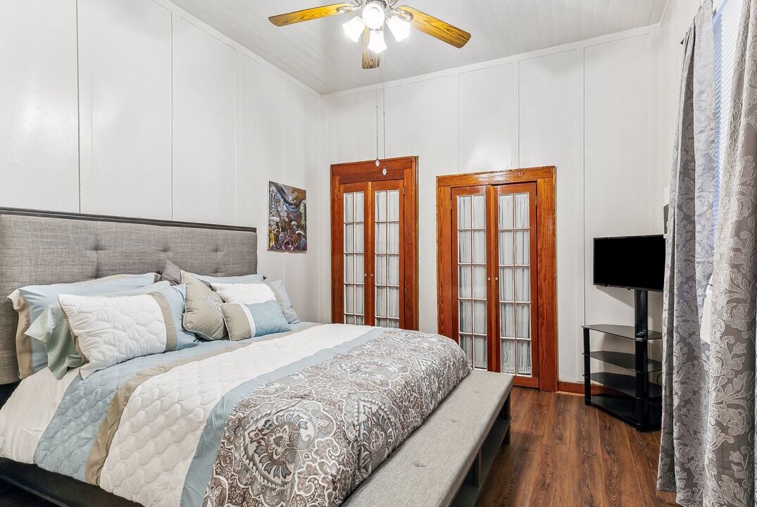 Photo of Bedroom in Irish Channel