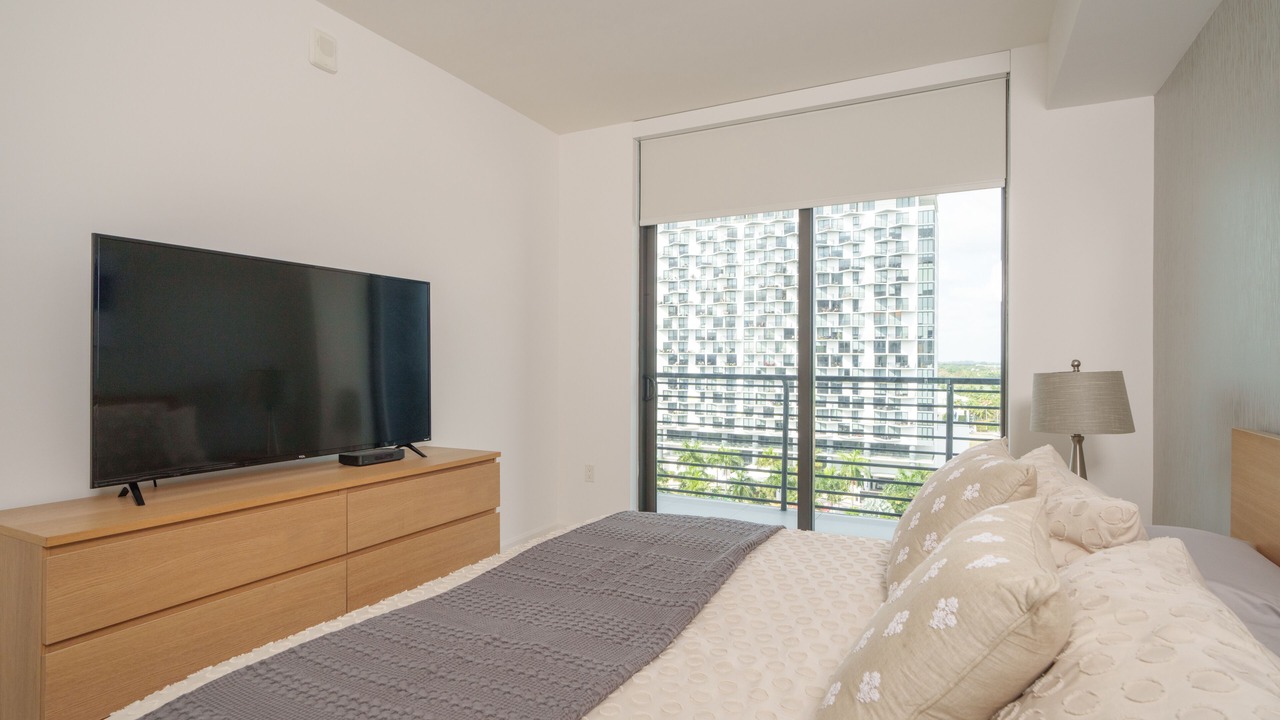 Photo of Bedroom in Ludlam
