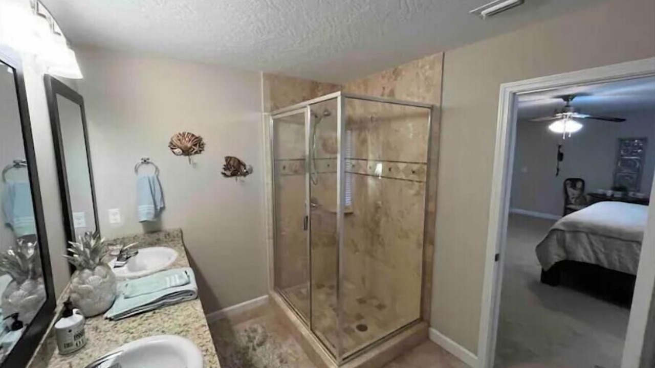 Photo of Bathroom in Wright