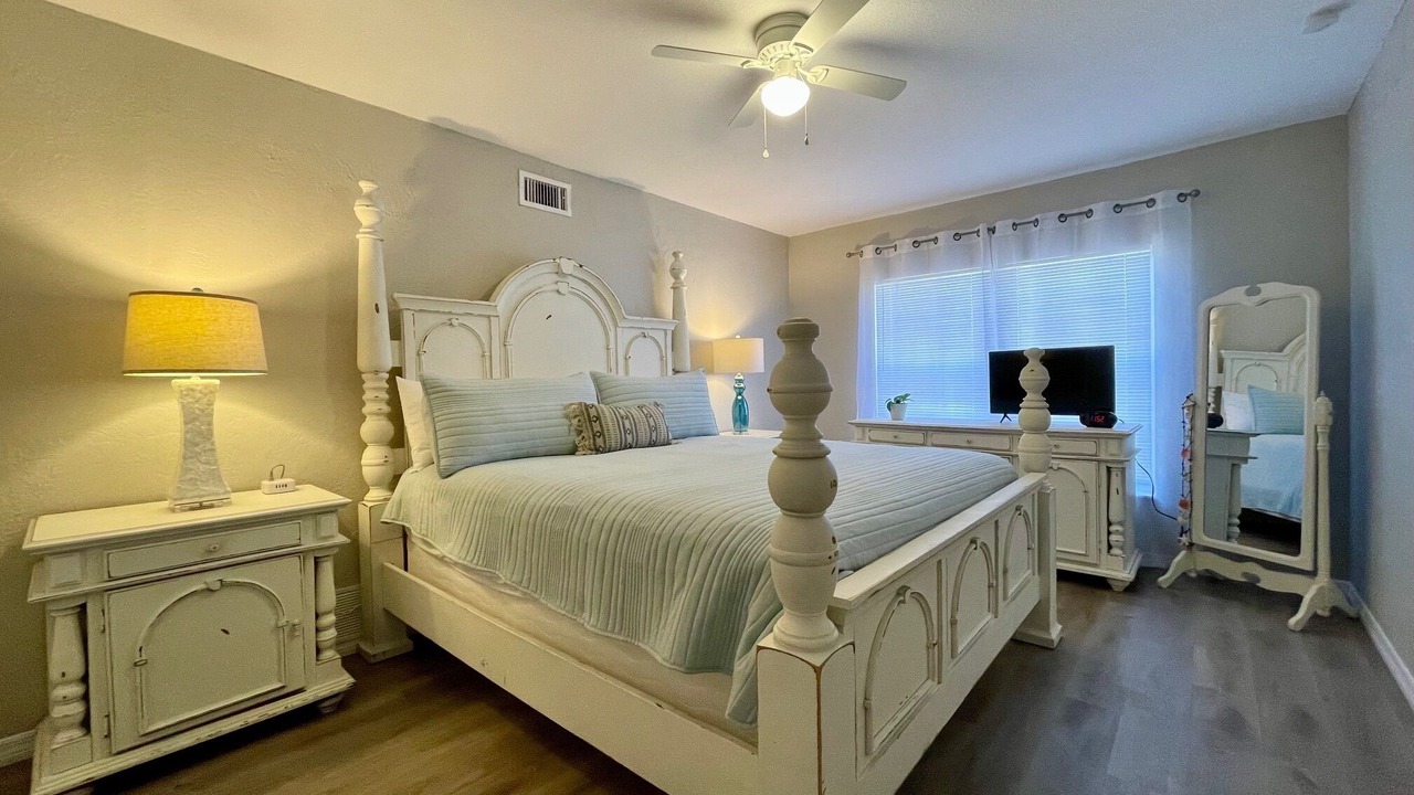 Photo of Bedroom in Daytona Beach