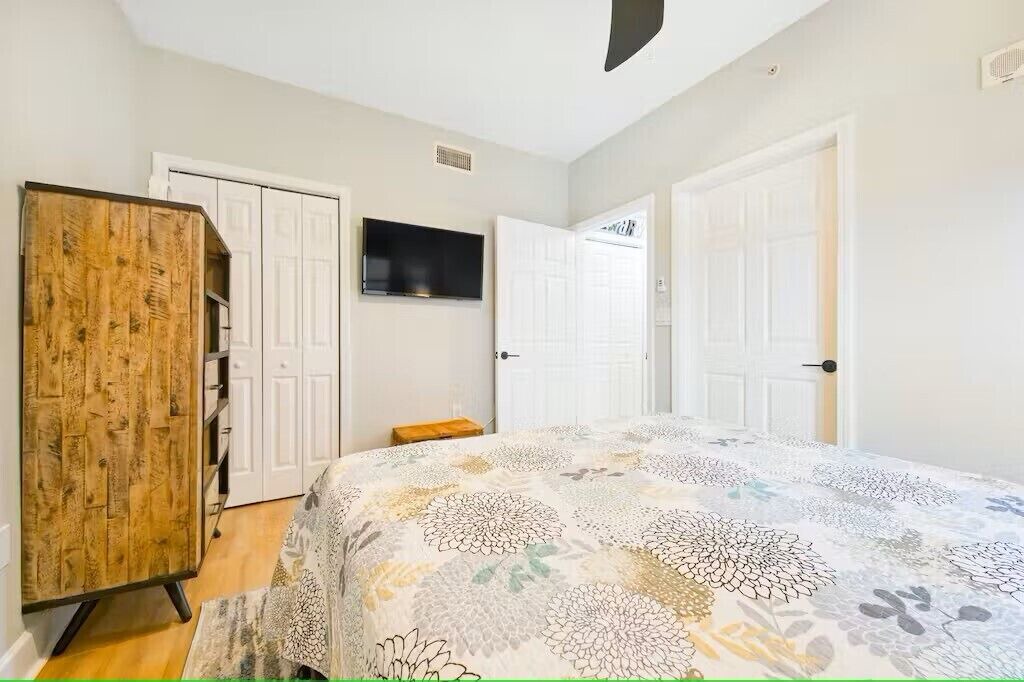 Photo of Bedroom in El Centro Beach