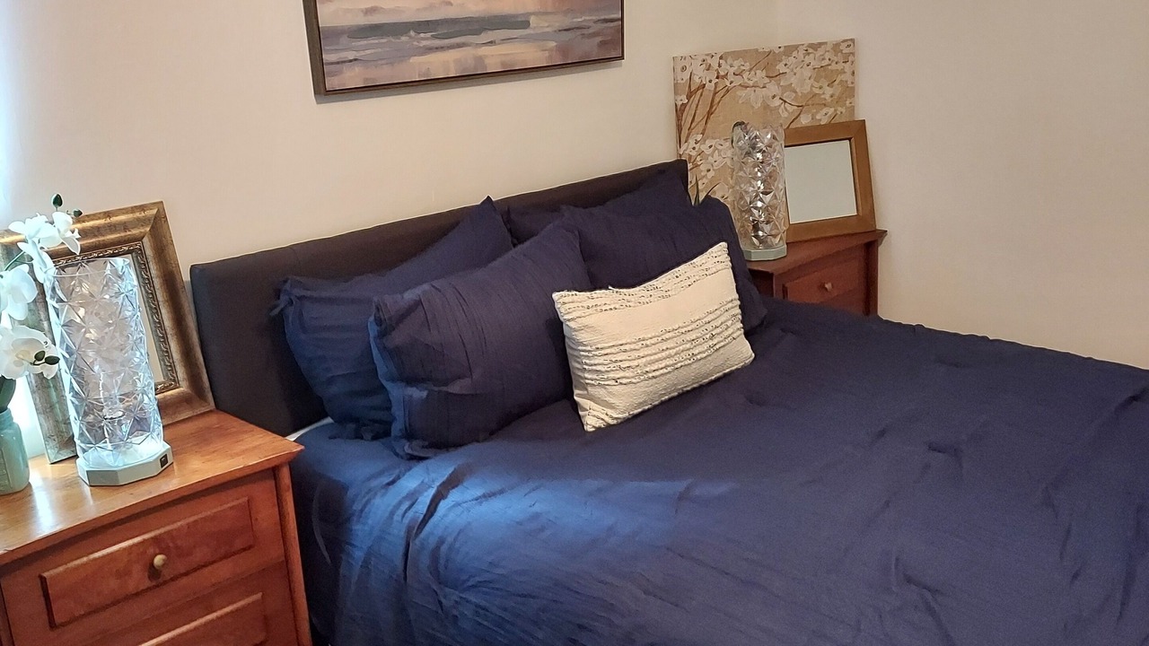 Photo of Bedroom in West Livingston