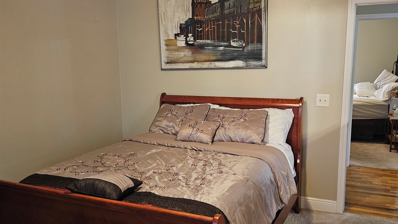 Photo of Bedroom in Waveland