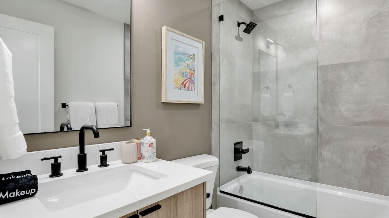 Photo of Bathroom in East Naples