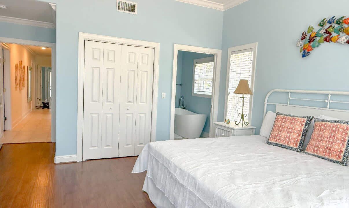 Photo of Bedroom in East End