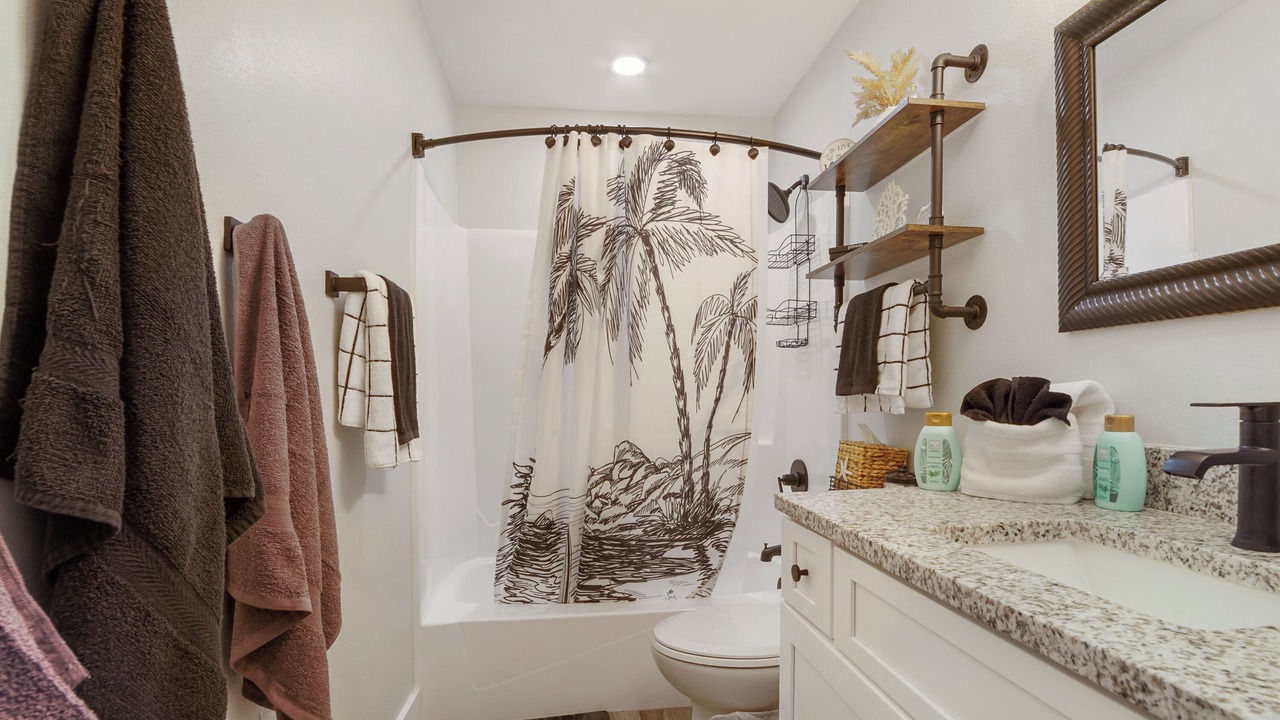 Photo of Bathroom in El Centro Beach