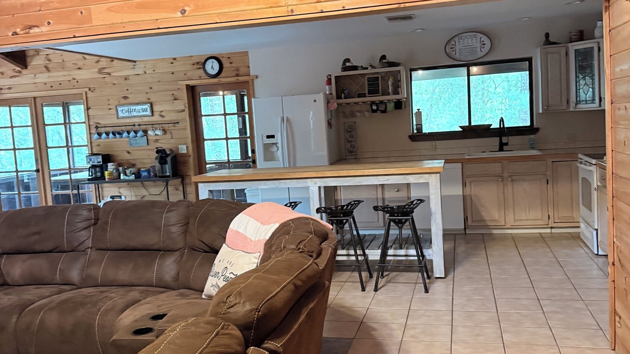 Photo of Livingroom in Branford