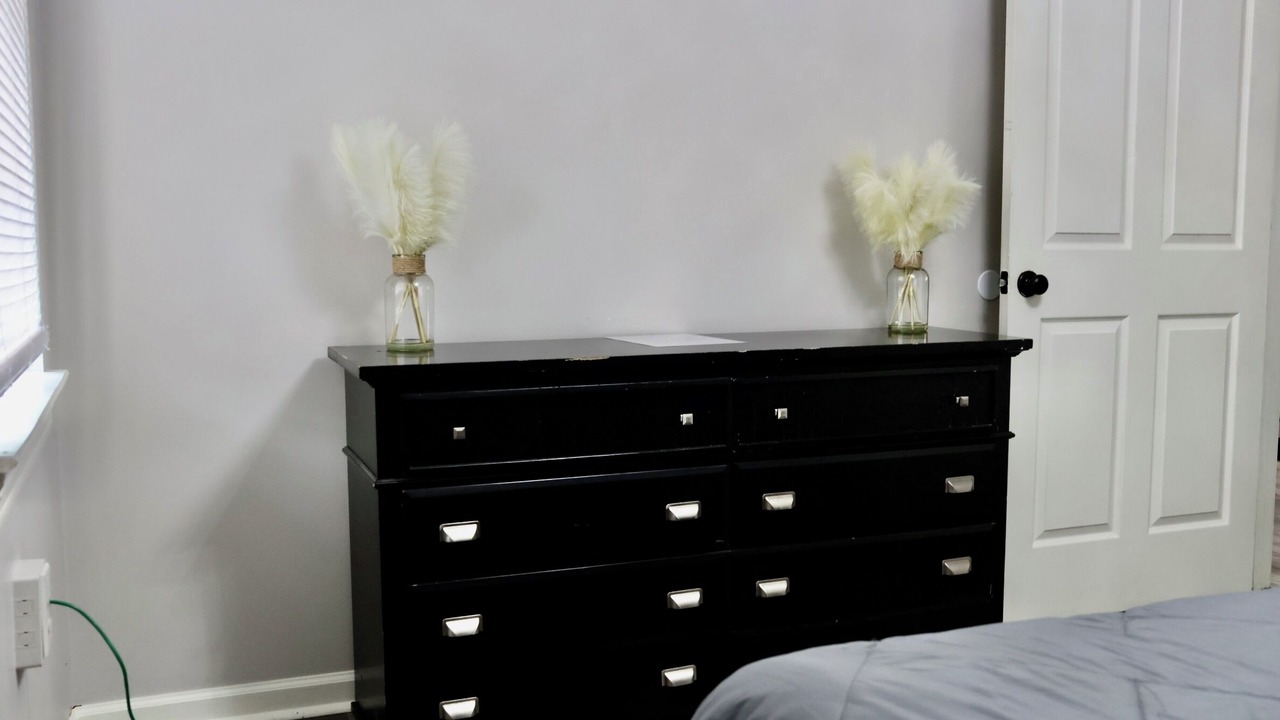 Photo of Bedroom in Mid City South