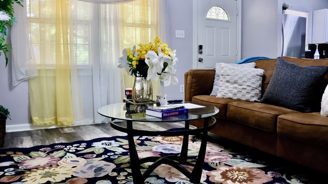 Photo of Livingroom in Mid City South