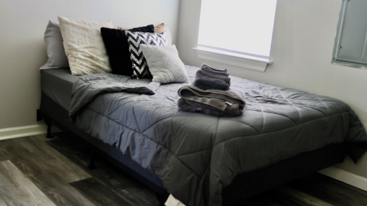 Photo of Bedroom in Mid City South
