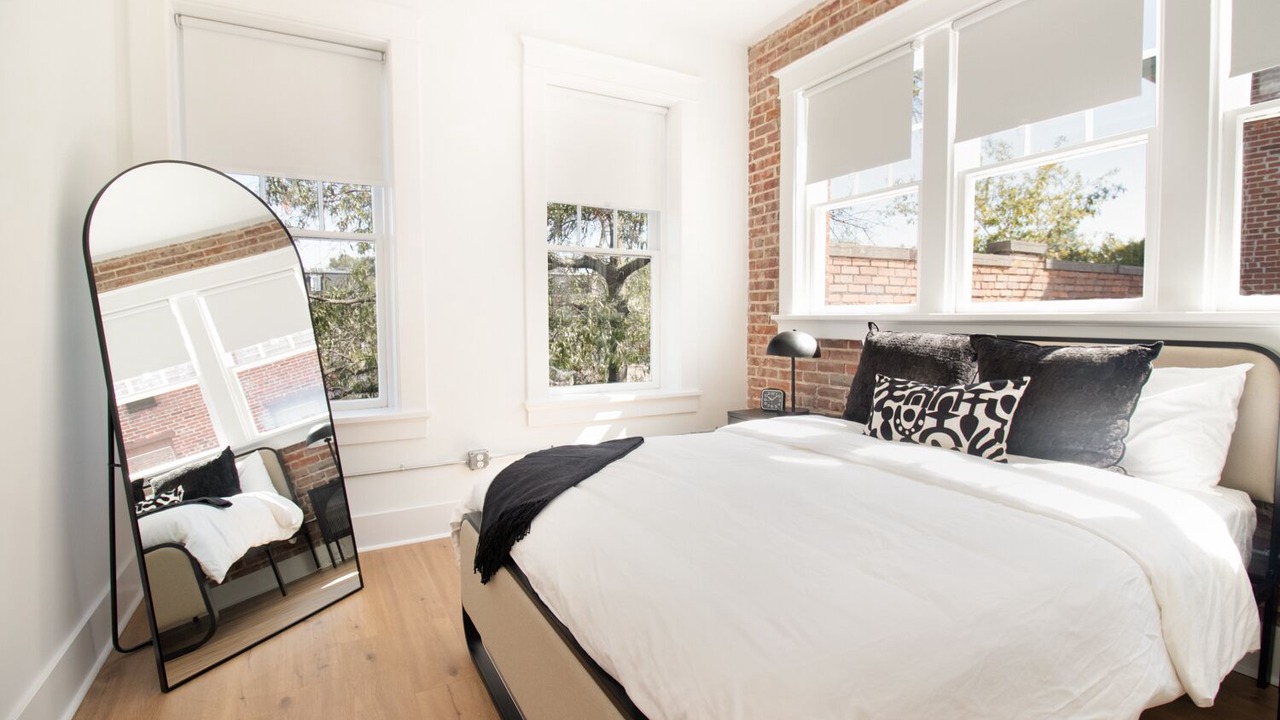 Photo of Bedroom in East of Broadway